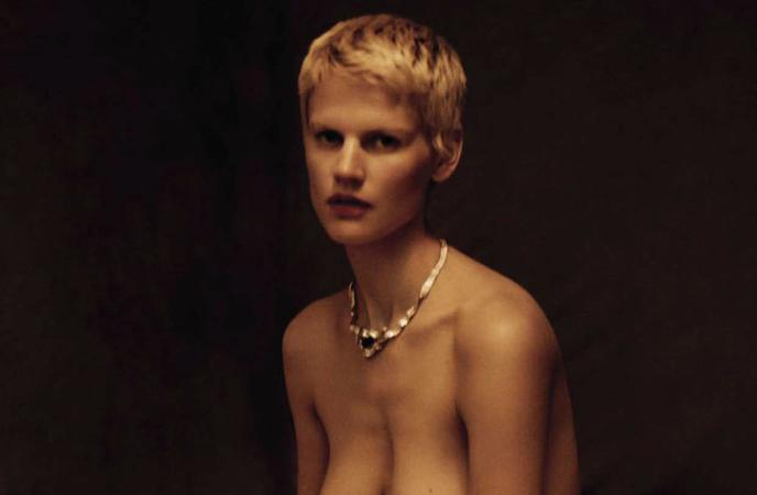 09. Vogue IT Haute Couture Supplement - Precious Nudes - Saskia de Brauw